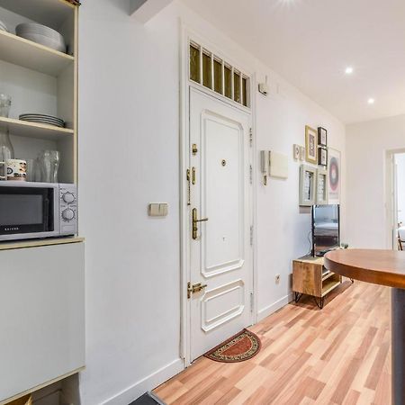 Apartamento Plaza De Lavpies Apartment Мадрид Екстериор снимка